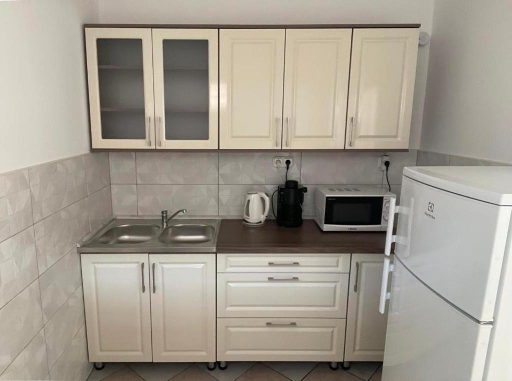 Lavender Apartment Siófok Zewnętrze zdjęcie